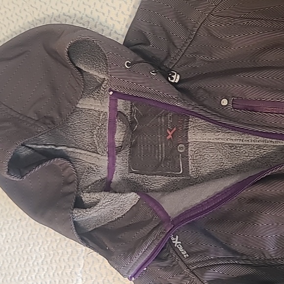 Jacket - Picture 2 of 4